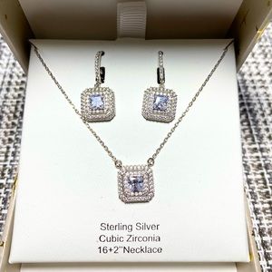 BRAND NEW Rachel Zoe silver toned necklace and earrings ❤️ Box included ❤️